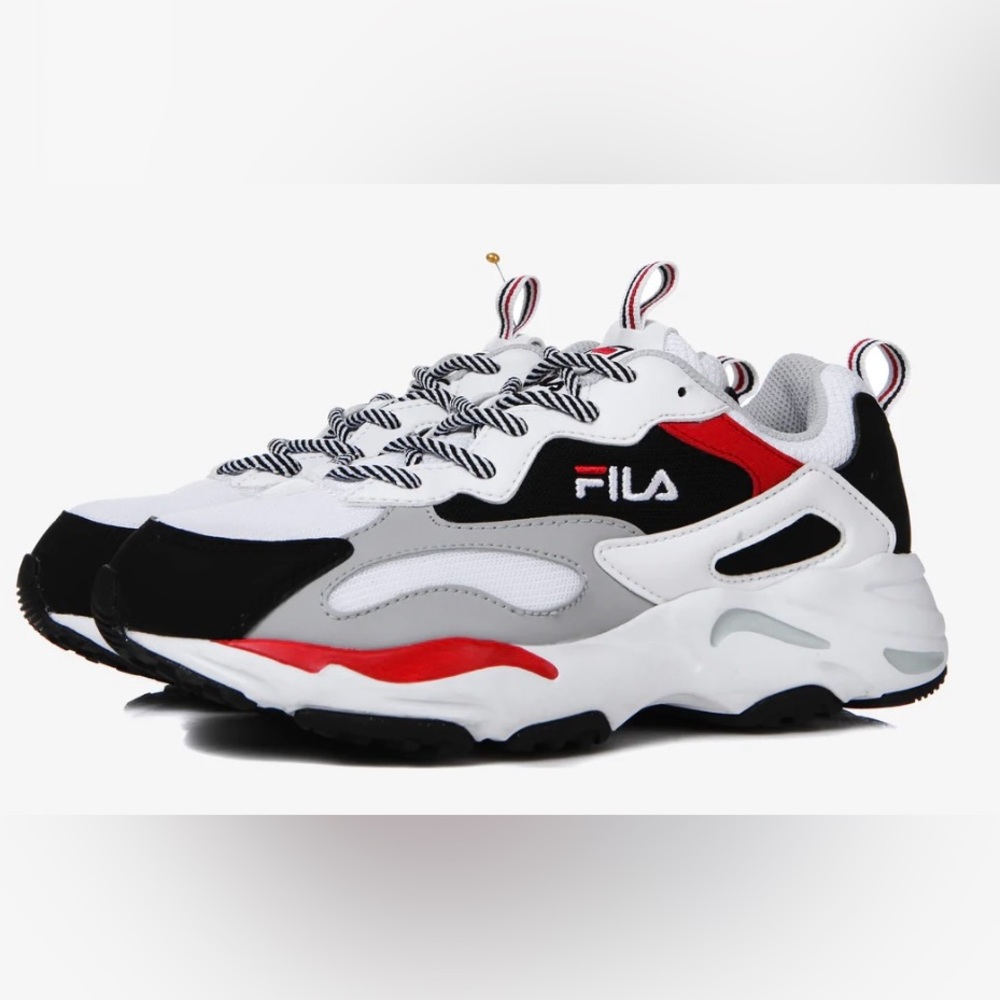 Fila Ray Tracer Sneaker size 6